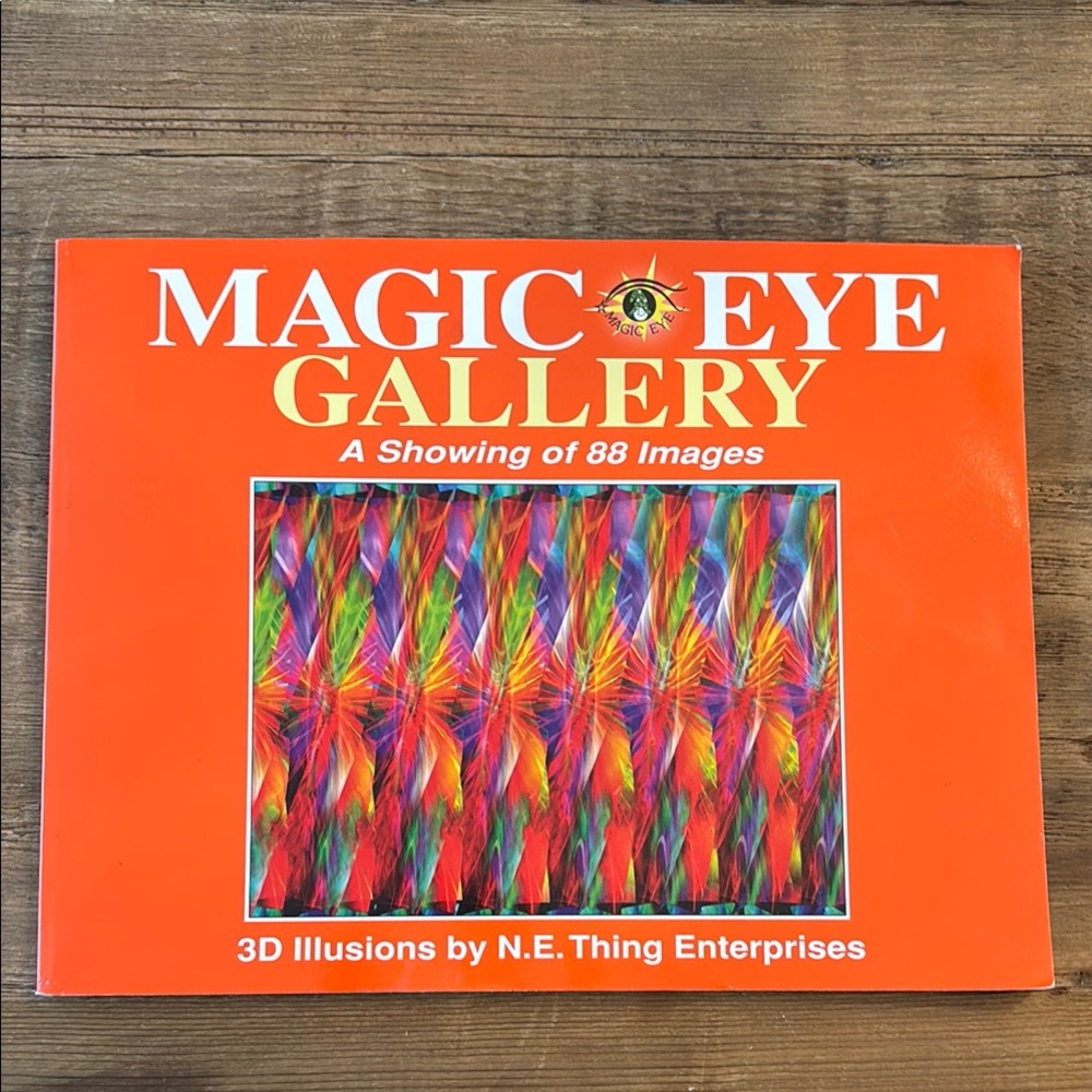 1997 Magic Eye Paperback Book. Hidden Images Optical Illusion 3D EUC 9”x11”